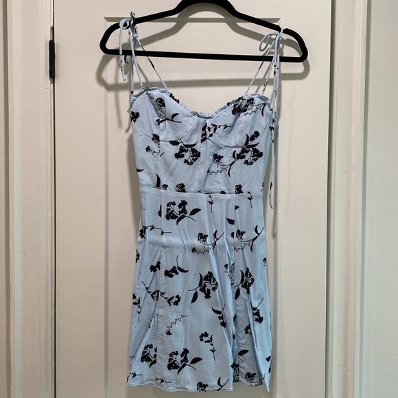 Aritzia Wilfred Mini Dress with Tie Straps - Picture 2 of 4